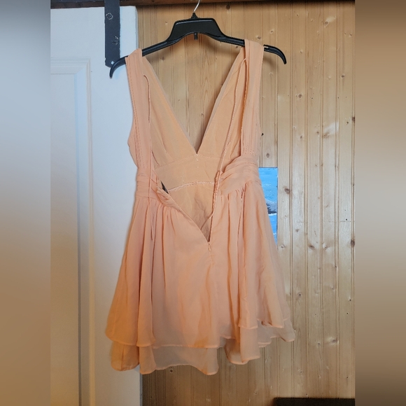 Abercrombie & Fitch Flirty Drama Mini Dress - Picture 5 of 6